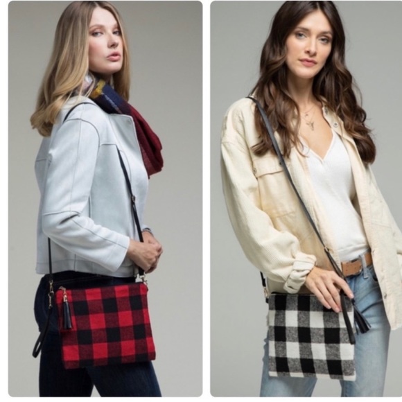 ⬇️💲Buffalo Plaid Black Wristlet/ Crossbody - Picture 4 of 6